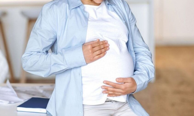 Μητρότητα: Αποζημίωση 16.200 αγγλικών λιρών σε τρίτεκνη εργαζόμενη στη Μ. Βρετανία