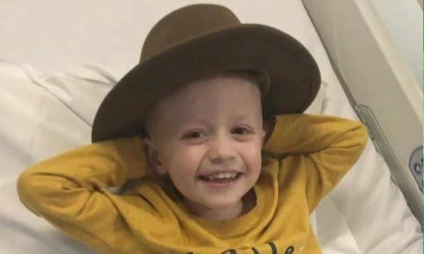 «Cowboy Jack»: Τραγούδι - έρανος για 5χρονο με καρκίνο ξεπέρασε σε λήψεις Beyonce και Coldplay