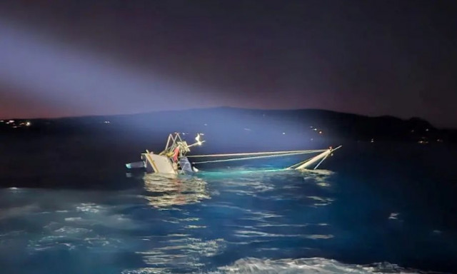 Φάλαινες δολοφόνοι βουλιάζουν σκάφος αξίας 128.000 ευρώ ανοιχτά της Μεσογείου