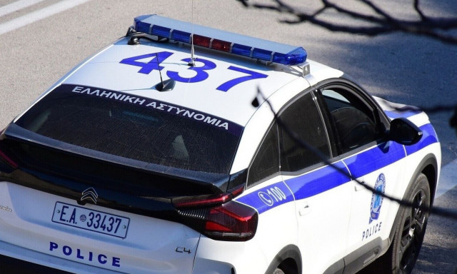 Λάρισα: Συνελήφθη 36χρονη για ενδοοικογενειακή βία - Πάτησε το panic button ο 42χρονος σύζυγός της