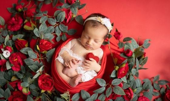 Μαυρίκιος Μαυρικίου - Ιλάειρα Ζήση: Η παραμυθένια φωτογράφιση με την κόρη τους