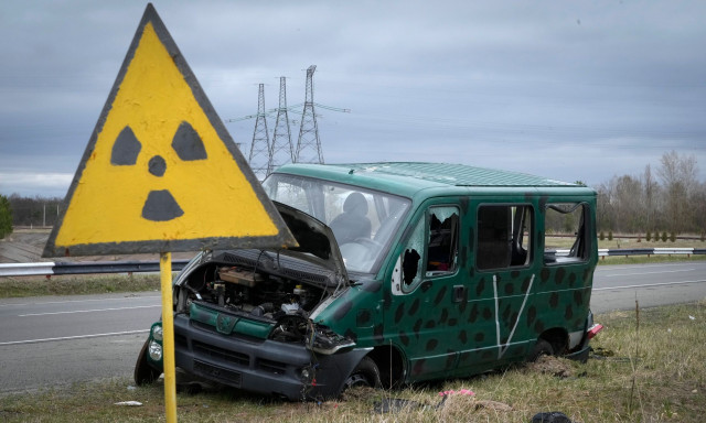 Μελέτη: «Ανοσία» στη ραδιενεργή ακτινοβολία ανέπτυξαν τα σκουλήκια που ζουν κοντά στο Τσερνόμπιλ