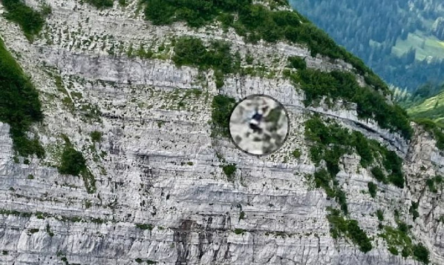 Τρόμος για ορειβάτη: Πέρασε τη νύχτα κρεμασμένος σε βράχο - Σώθηκε το τελευταίο δευτερόλεπτο