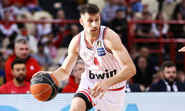 Μιχάλης Λούντζης