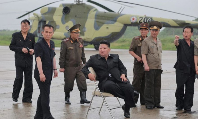 Κιμ Γιονγκ Ουν: Βρέθηκε στις περιοχές που «χτυπήθηκαν» από τις πλημμύρες στη Νότια Κορέα