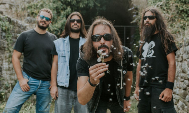 11ο Μουσικό Φεστιβάλ Ελάτειας: Οι Villagers of Ioannina City στη θέση του Γιάννη Αγγελάκα