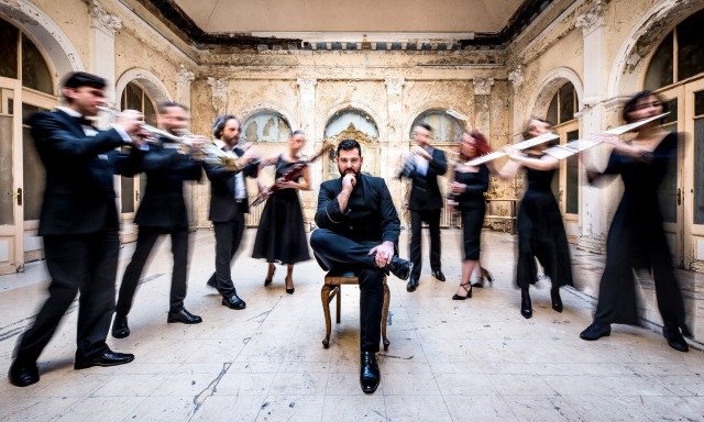 Δημοτικό Θέατρο Πειραιά: «Ο Βαφτιστικός» του Θεόφραστου Σακελλαρίδη για λίγες παραστάσεις