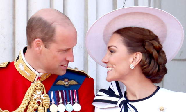 Πώς ο Ουίλιαμ παράτησε τηλεφωνικά την Κέιτ αλλά εκείνη τον «κέρδισε» πάλι ντυμένη νοσοκόμα