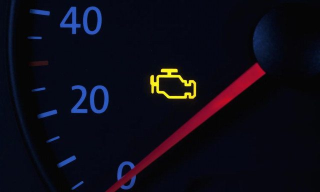 Αυτοκίνητο: Οι λόγοι που το λαμπάκι του κινητήρα είναι αναμμένο - Οι πιο συνηθισμένες βλάβες