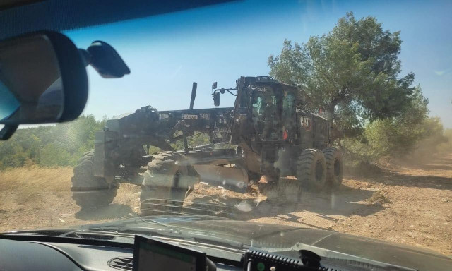 Νέες αντιπυρικές ζώνες άνοιξε στον Μαραθώνα η Πολιτική Προστασία