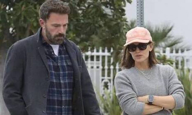 Η κίνηση όλο νόημα του Μπεν Άφλεκ στα γενέθλια της Τζένιφερ Λόπεζ που δείχνει χωρισμό