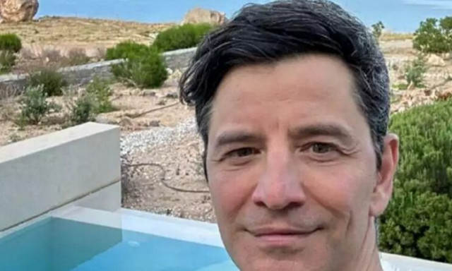 Σάκης Ρούβας: Ενθουσιάστηκε με μάνγκο που παράγεται στην Ελλάδα