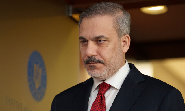 Χακάν Φιντάν: Συνάντηση με ηγετικό στέλεχος της Χαμάς και δύο γιους του Χανίγια στην Ντόχα