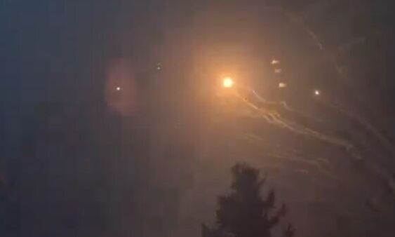 Συναγερμός στο Ισραήλ: Καταιγισμός ρουκετών από τον Λίβανο - Σε πλήρη λειτουργία το Iron Dome