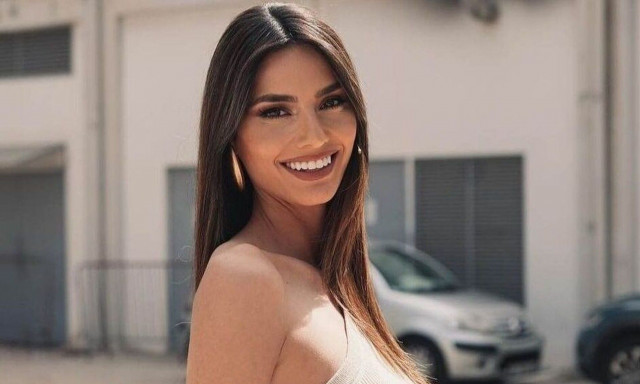 Ηλιάνα Παπαγεωργίου: Ποζάρει με μπικίνι και «ρίχνει» το instagram