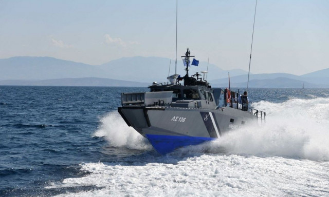 Πύλος: Eπιχείρηση διάσωσης 77 μεταναστών - Μεταφέρθηκαν στην Καλαμάτα