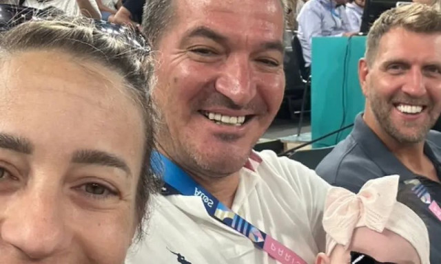 Αφροδίτη Σκαφίδα - Πύρρος Δήμας: Στο Παρίσι για τους Ολυμπιακούς Αγώνες με την κόρη τους