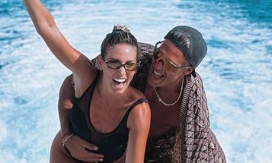 Μπρούνο Τσερέλα: Νιώθει «ευτυχισμένος» στην αγκαλιά της Αθηνάς Οικονομάκου - Η ρομαντική ανάρτηση