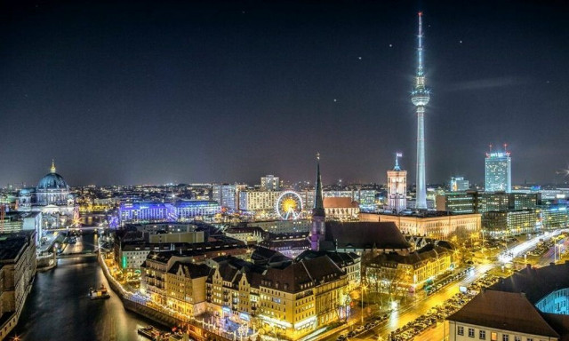 Οι Γερμανοί συνταξιούχοι πηγαίνουν στη δουλειά - Πόσο είναι η σύνταξη στη Γερμανία