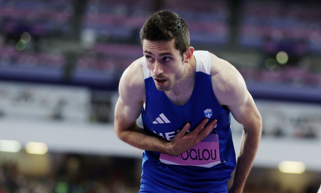 Τεντόγλου: Χαίρομαι που έρχεται ο κόσμος στο στάδιο με τις σημαίες