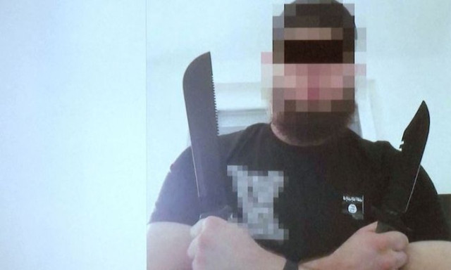 «Έπαιζε με ιδέες», λέει η δικηγόρος του 19χρονου που κατηγορείται για σχεδιασμό επίθεσης σε συναυλία