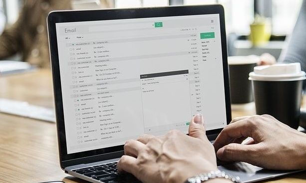 Τέλος το χαρτόσημο: Με Ψηφιακό Τέλος Συναλλαγής πάνω από 600 πράξεις