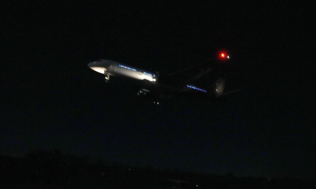 Ιράν: NOTAM της Τεχεράνης έως τις 14 Αυγούστου λόγω «ασκήσεων πυροβόλου όπλου»