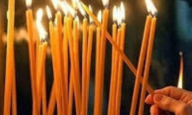 Εορτολόγιο: Ποιοι γιορτάζουν σήμερα Δευτέρα, 12 Αυγούστου