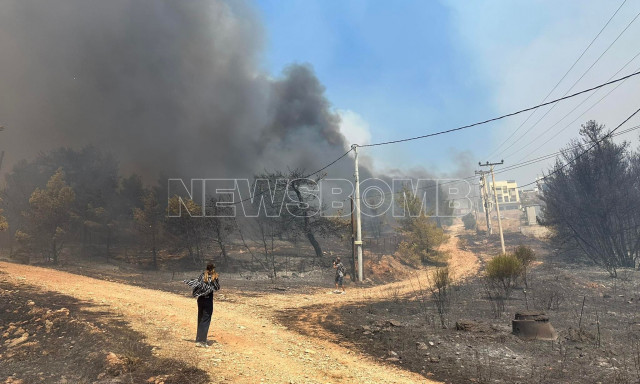 Φωτιά στην Αττική: Τα νεότερα για τις κυκλοφοριακές ρυθμίσεις - Ποιοι δρόμοι είναι κλειστοί