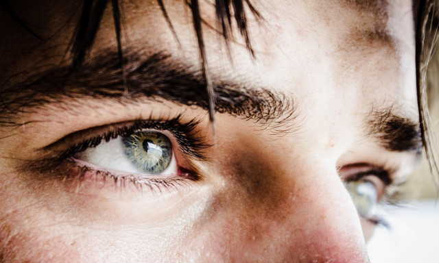 Λέιζερ για τη μυωπία: Μπορεί να γίνει και το καλοκαίρι