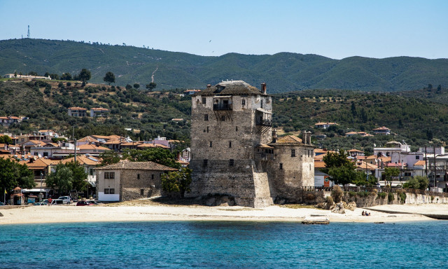 Σεισμός: Ανησυχία για τον «χορό» των Ρίχτερ στο Άγιο Όρος