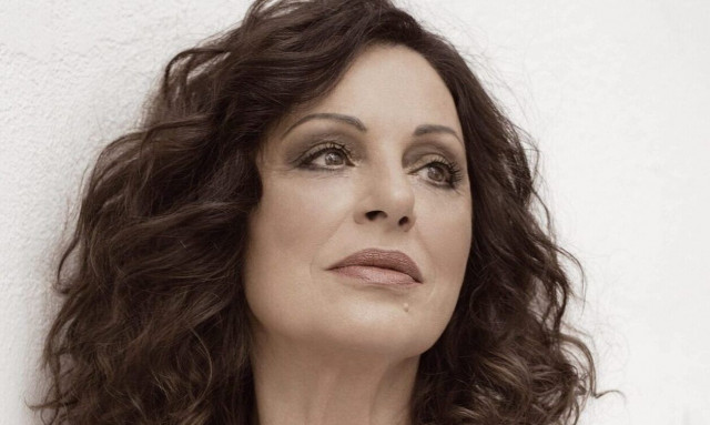 Χάρις Αλεξίου: Έρχεται με δική της σειρά ντοκιμαντέρ στην ΕΡΤ