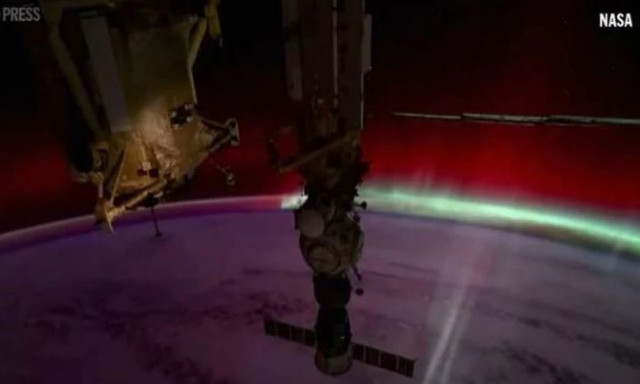 Βίντεο: Το Βόρειο Σέλας φάνηκε από το διάστημα και «μάγεψε»