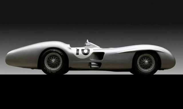 Πωλείται μία θρυλική Mercedes W196 Streamliner