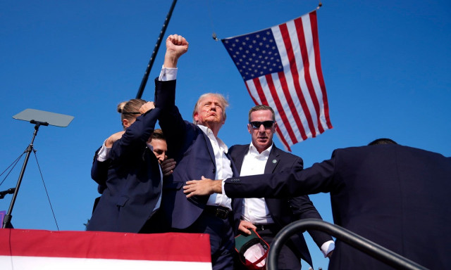 Απόπειρα κατά Τραμπ: Η σωτήρια βολή ελεύθερου σκοπευτή που καθυστέρησε τον επίδοξο δολοφόνο