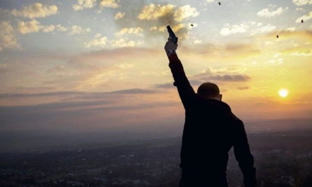 Κρήτη: To ολέθριο τρίπτυχο «4x4, αλκοόλ και όπλα» - Καλάσνικοφ και σφαίρες σε μπάλες με τριφύλλι