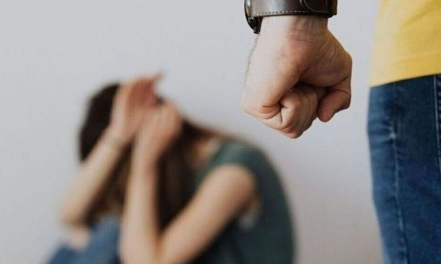 Ρέθυμνο: Συνελήφθη 47χρονος για ενδοοικογενειακή βία μετά από καταγγελία της συντρόφου του