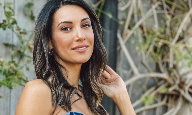 Ευγενία Σαμαρά: «Πυρετός» με το μικροσκοπικό μπικίνι της - Η ανάρτηση «φωτιά» στα social media