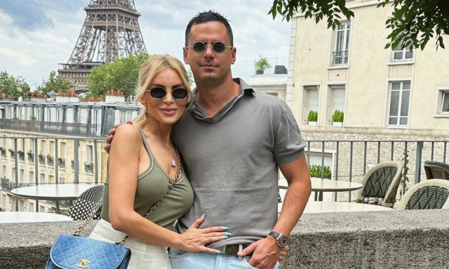 Κατερίνα Καινούργιου: Υμνεί το φετινό καλοκαίρι μέσα από δέκα φωτογραφίες - Το ιδιαίτερο μήνυμα