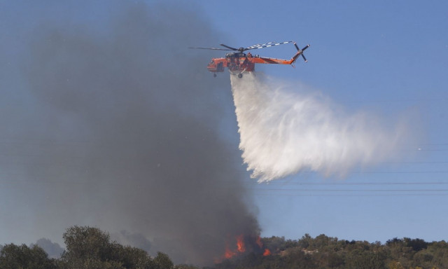 Καβάλα: Βελτιωμένη η εικόνα της φωτιάς στο Παγγαίο Όρος