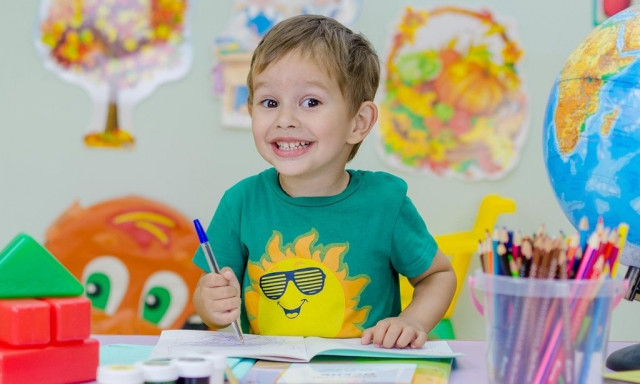 Καλάθι του μαθητή: Ποια προϊόντα εντάσσονται - Τι πρέπει να ξέρουν μαθητές, γονείς, επιχειρήσεις