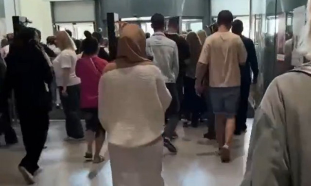 Ρωσία: Εκκενώνεται εμπορικό κέντρο στη Μόσχα