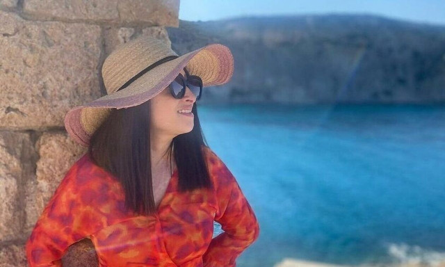 Ιωάννα Παλιοσπύρου: Απολαμβάνει το καλοκαίρι της - Νέο βίντεο από τις διακοπές της