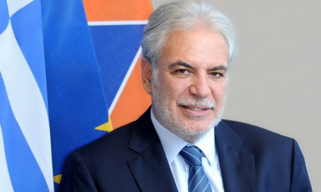 Ενημέρωση από το Υπουργείο ναυτιλίας για την επίθεση σε ελληνικό πλοίο από τους Χούθι