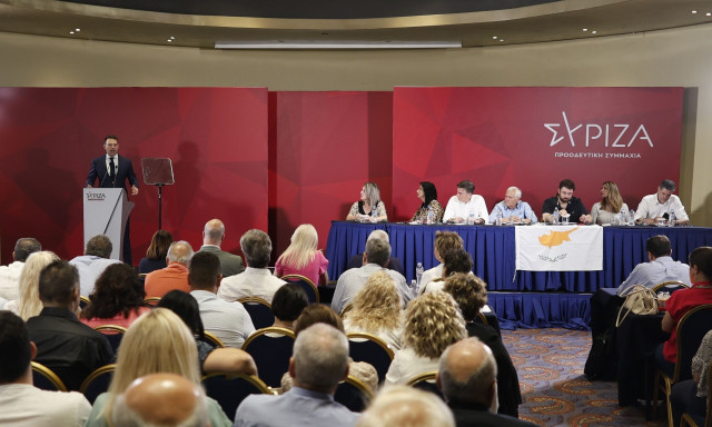 ΣΥΡΙΖΑ: Αποχώρησαν με καταγγελίες τα στελέχη των «87» - Δανεικά και απολύσεις στα ΜΜΕ