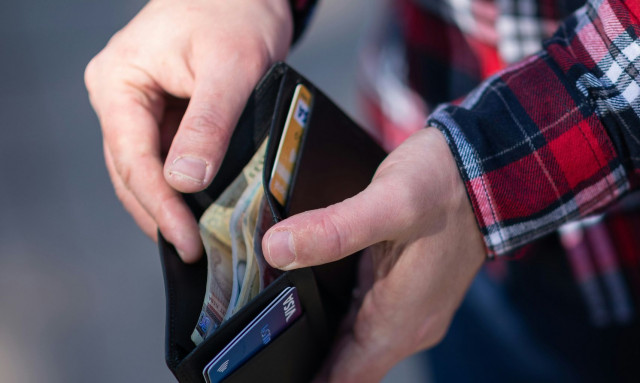 Έρχεται πιο «φθηνό» χρήμα - Προ των πυλών μειώσεις στα επιτόκια