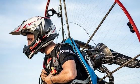 Ραγίζει καρδιές η σύζυγος του 33χρονου ανεμοπτεριστή - Το «αντίο» της στον Ραφαήλ