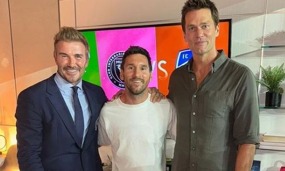 Συνάντηση «γιγάντων» στο Μαϊάμι: Viral η κοινή φωτογραφία Μέσι, Μπέκαμ και Μπρέιντι