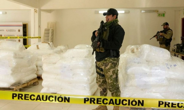 Κατάσχεση ρεκόρ άνω των 10 τόνων κοκαΐνης στην Καραϊβική