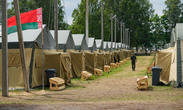 Ουκρανία: Το Κίεβο δηλώνει ότι η Λευκορωσία συγκεντρώνει στρατεύματα στα σύνορα,